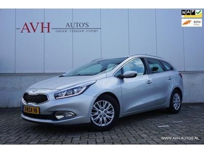 Occasion Kia Ceed 135 PK (99 kW) 2013 Grijs Hatchback