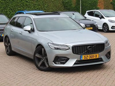 Grijs Gebruikt 2018 Volvo V90 R-Design Stationwagen | € 21.999 (Iets duurder)