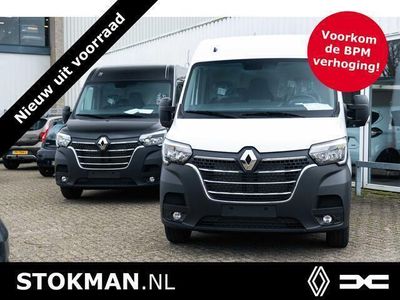 tweedehands Renault Master 25 X T35 2.3 dCi 135 L2H2 & L3H2 Work Edition uit voorraad leverbaar genoemde prijs is voor een L2H2