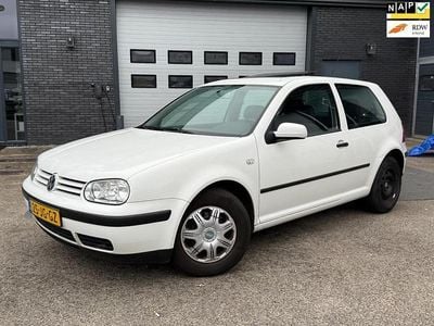 VW Golf IV