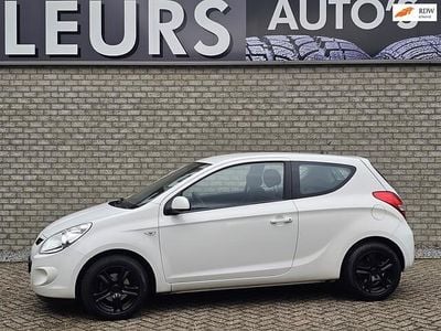 Wit Gebruikt 2012 Hyundai i20 Hatchback | € 4.250 (Eerlijke prijs)