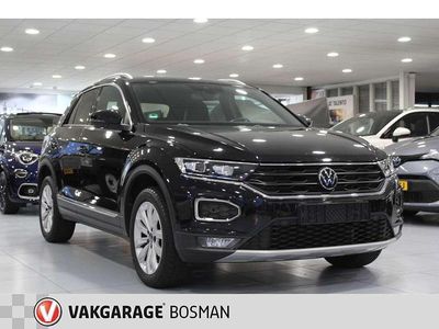 Zwart Gebruikt 2017 VW T-Roc Sport SUV | € 25.900 (Iets duurder)