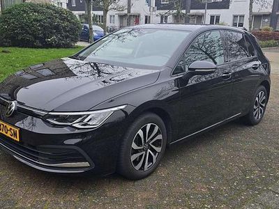 Zwart Gebruikt 2022 VW Golf VIII Active Hatchback | € 15.750 (Super prijs)
