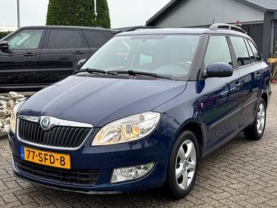 Blauw Gebruikt 2011 Skoda Fabia Stationwagen | € 4.450 (Eerlijke prijs)