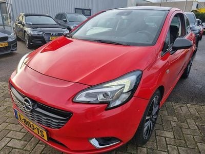 Rood Occasion 2015 Opel Corsa Cosmo Hatchback | € 4.999 (Goede deal)