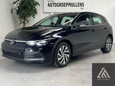 Zwart Gebruikt 2022 VW Golf VIII Business | € 23.750