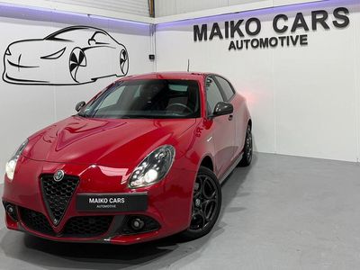 Rood (metallic) Gebruikt 2019 Alfa Romeo Giulietta Super Hatchback | € 15.950