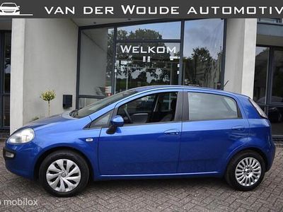 Blauw Gebruikt 2010 Fiat Punto Evo Dynamic Hatchback | € 2.750 (Eerlijke prijs)