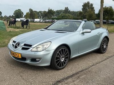 Grijs Gebruikt 2005 Mercedes SLK200 Cabriolet | € 5.700 (Eerlijke prijs)