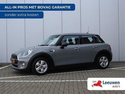 Grijs Gebruikt 2019 Mini ONE Hatchback | € 14.495 (Eerlijke prijs)