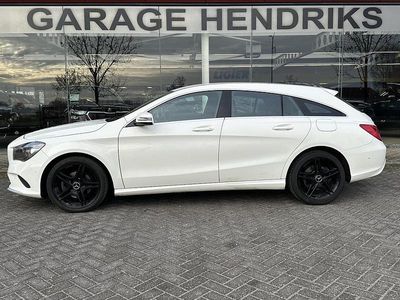 Wit Occasion 2017 Mercedes CLA180 AMG Sedan | € 12.945 (Goede deal)