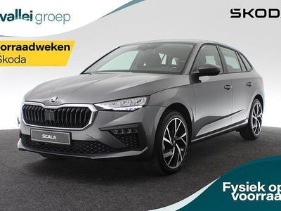 Grijs Nieuw 2025 Skoda Scala Essence Hatchback | € 25.490 (Eerlijke prijs)