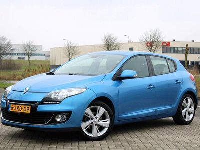 Occasion Renault Mégane III Collection 116 PK (85 kW) 2013 Blauw Hatchback