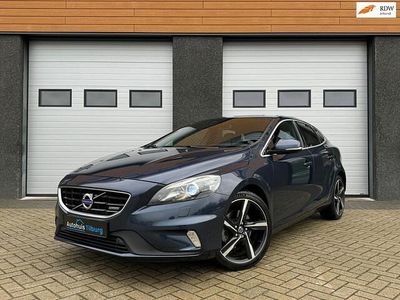 Blauw Gebruikt 2014 Volvo V40 R-Design Hatchback | € 13.790 (Iets duurder)