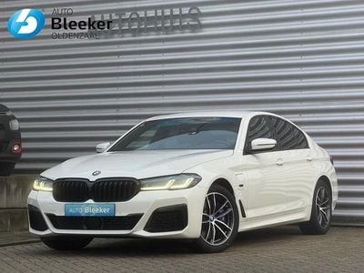 Wit Gebruikt 2021 BMW 545 M Sport Sedan | € 42.950 (Goede deal)