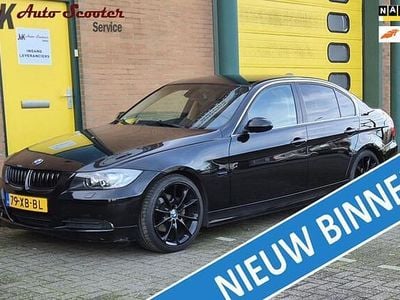 Zwart (metallic) Occasion 2007 BMW 325 Executive Sedan | € 6.950 (Eerlijke prijs)