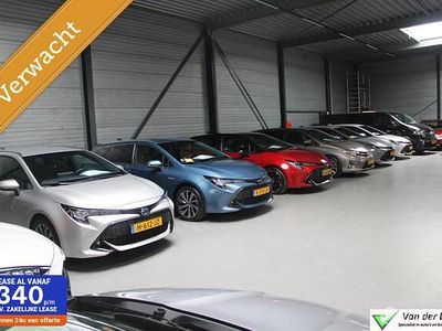 Grijs (metallic) Occasion 2023 Toyota Corolla Active Stationwagen | € 24.450 (Eerlijke prijs)