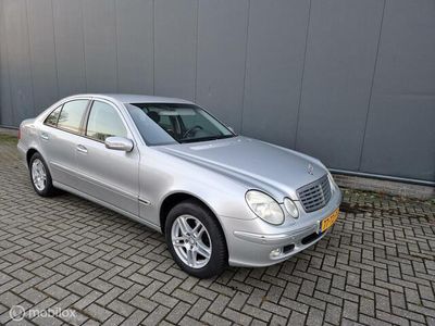 Mercedes E240