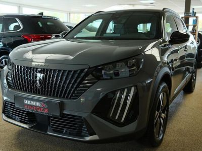 Grijs Gebruikt 2024 Peugeot 2008 GT SUV | € 27.800 (Eerlijke prijs)