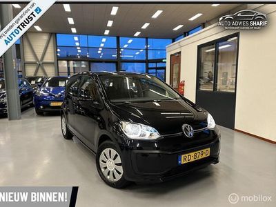 Zwart Occasion 2017 VW up! Move Hatchback | € 7.249 (Eerlijke prijs)
