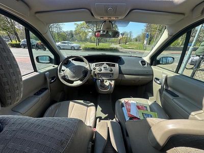 Grijs (metallic) Gebruikt 2006 Renault Grand Scénic II MPV | € 990