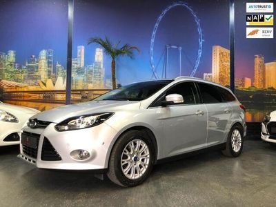 tweedehands Ford Focus Wagon 1.6 150pk/ CRUISE/ NAVI/ TREKHAAK/ PDC/ STOELVERW.