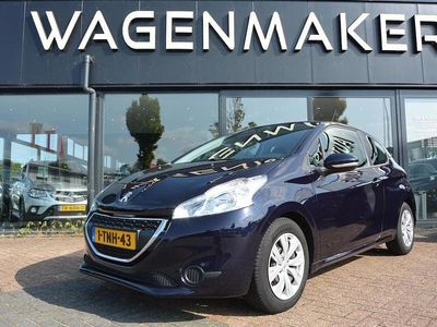 Blauw Occasion 2014 Peugeot 208 Active Hatchback | € 4.950 (Eerlijke prijs)