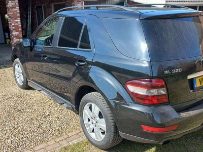 Mercedes ML320