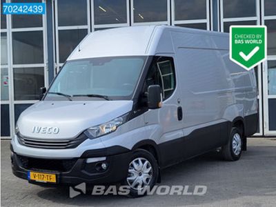 tweedehands Iveco Daily 35S14 Automaat Euro6 L2H2 Trekhaak Airco Cruise 12m3 Airco Trekhaak Cruise control