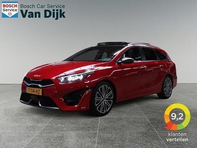 Rood Occasion 2023 Kia Ceed Sportswagon GT-Line Stationwagen | € 26.777 (Goede deal)