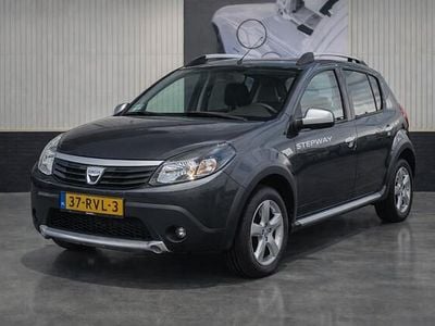 Occasion Dacia Sandero Stepway 84 PK (61 kW) 2011 Grijs Hatchback