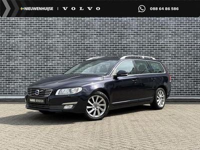 Blauw Gebruikt 2016 Volvo V70 Inscription Stationwagen | € 22.399 (Eerlijke prijs)