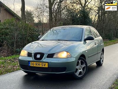 Groen Gebruikt 2005 Seat Ibiza Reference Hatchback | € 1.450 (Eerlijke prijs)