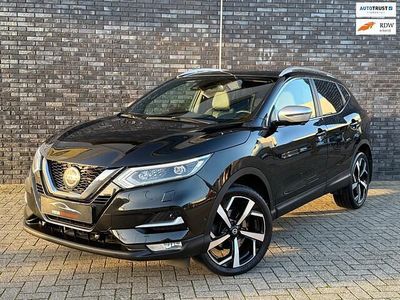 Zwart Gebruikt 2020 Nissan Qashqai Tekna+ SUV | € 19.950 (Eerlijke prijs)