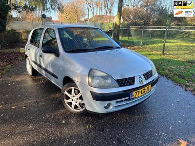 Occasion 2003 Renault Clio II Dynamique | € 1.050 (Eerlijke prijs)