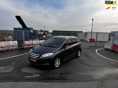 Honda FR-V