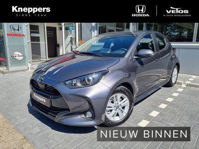 Grijs Occasion 2025 Toyota Yaris Active Hatchback | € 26.950 (Duur)