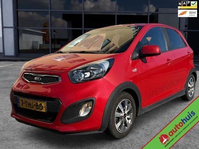 Rood Occasion 2014 Kia Picanto Plus Hatchback | € 5.949 (Eerlijke prijs)