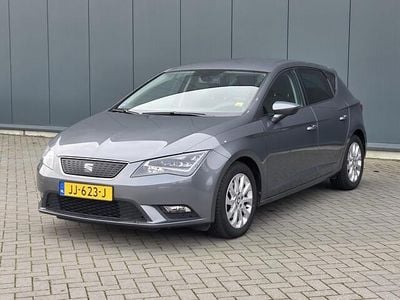 Occasion Seat Leon CONNECT 116 PK (85 kW) 2016 Grijs Hatchback