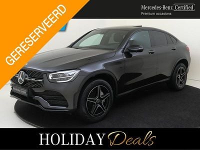 Grijs Gebruikt 2023 Mercedes GLC300 Business Coupé | € 56.945 (Goede deal)