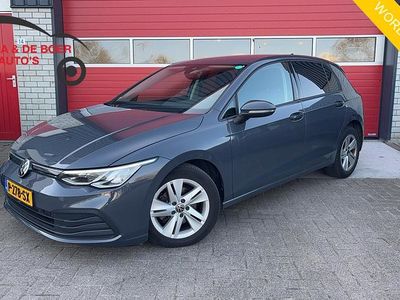Occasion VW Golf VIII Life 2022 Grijs Hatchback