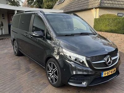 Grijs Occasion 2020 Mercedes V250 AMG MPV | € 41.900