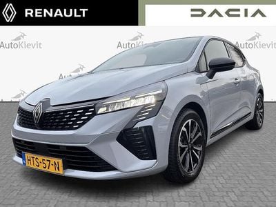 Grijs Occasion 2025 Renault Clio V Techno Hatchback | € 23.950 (Eerlijke prijs)