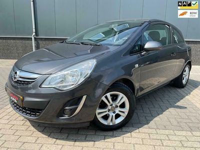 Stof Regulatie mijn Opel Corsa occasion - 169 te koop in Waalwijk - AutoUncle