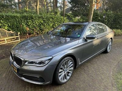 Occasion BMW 750 449 PK (330 kW) 2017 Grijs Sedan