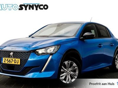 Blauw Gebruikt 2024 Peugeot e-208 Allure Hatchback | € 16.950 (Super prijs)