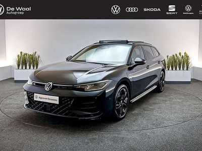 Zwart Occasion 2025 VW Passat Business Stationwagen | € 49.900 (Eerlijke prijs)