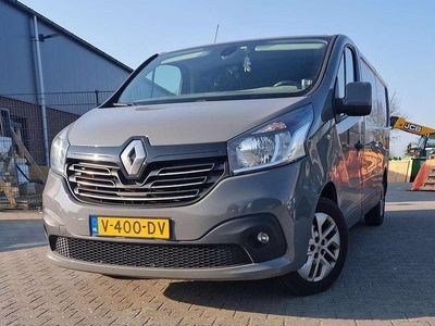 Grijs Occasion 2017 Renault Trafic MPV | € 8.500 (Eerlijke prijs)
