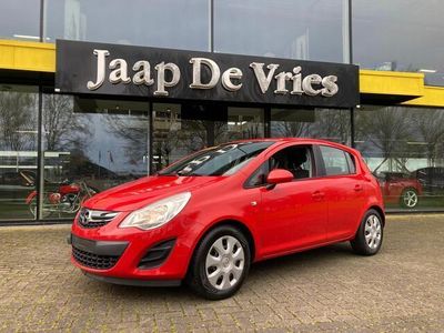 tweedehands Opel Corsa 1.2-16V Edition