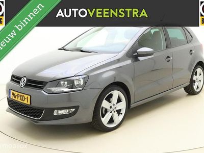 Grijs Occasion 2011 VW Polo Highline Hatchback | € 8.450 (Eerlijke prijs)